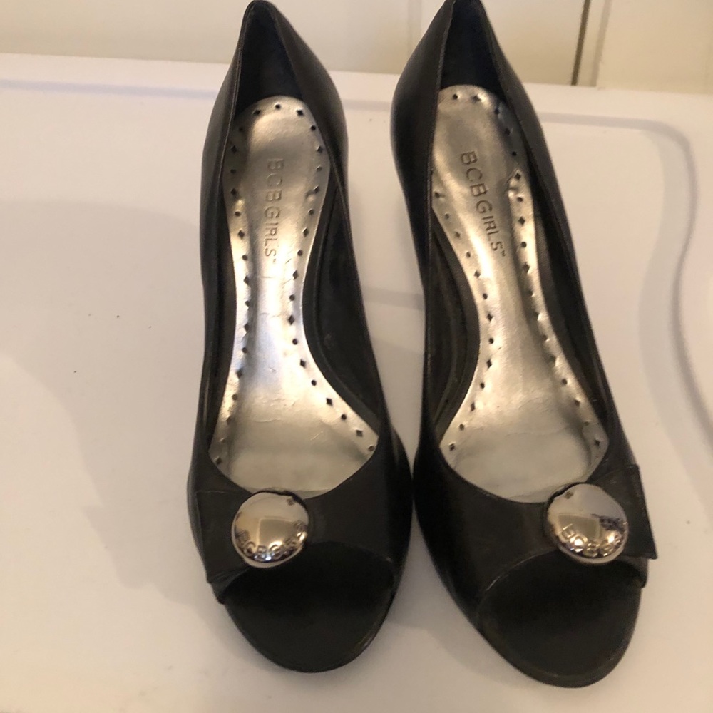 Black open toed heels